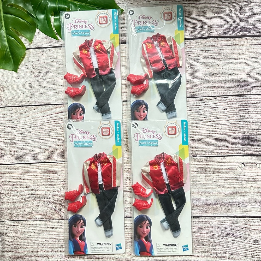 Disney Princess Comfy Squad Milan Outfits NEW